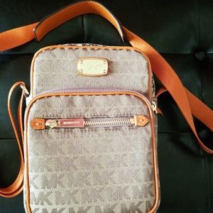Michael Kors crossbody bag/purse